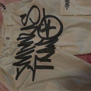 Pantalon minus Two vrai acheté sur le site à 250 il y a un an. taille Small